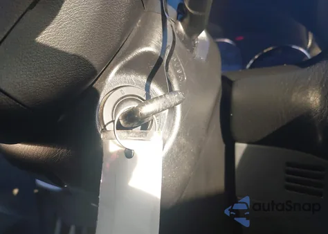 2005 Honda Civic Hybrid from USA, damaged, VIN JHMES966X5S015731